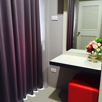 Avenue Residence Nakhon Si Thammarat Zewnętrze zdjęcie